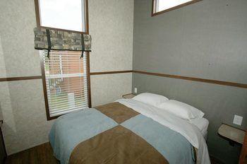 Arrowhead Resort Campground Plainville 外观 照片